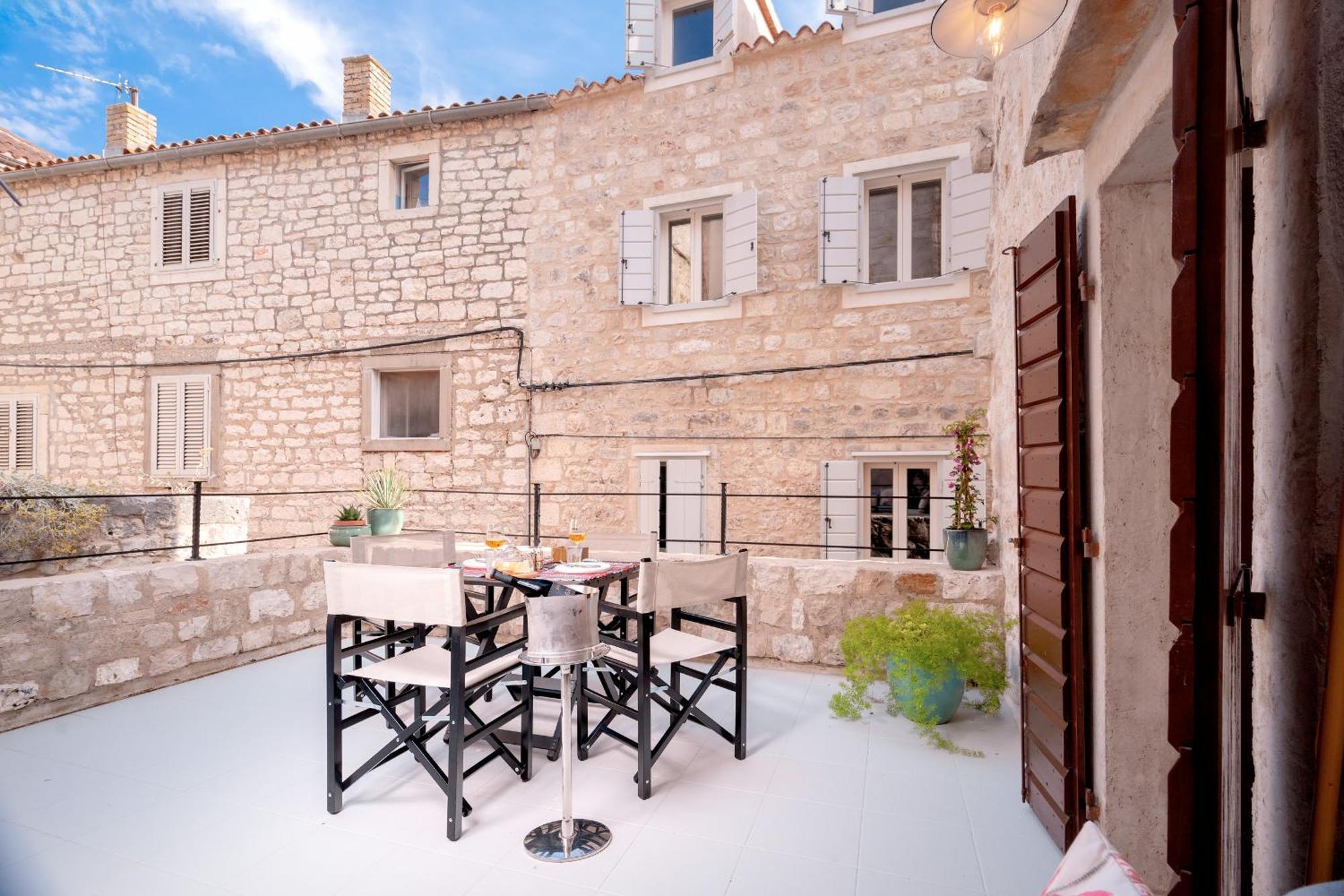 Вилла Casa Marlonito Хвар Экстерьер фото
